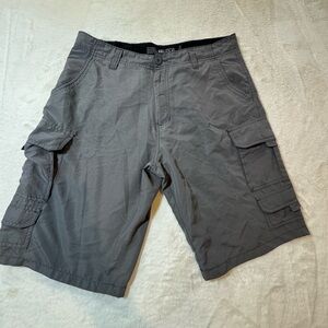 Baileys Point Cargo Shorts Mens 33 Green Vintage Utility Style 34x11 Classic